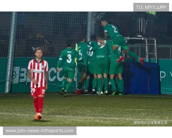 萨索洛准备把边路创造力训练常态化以增加进攻威胁 萨索洛准备把边路创造力训练常态化以增加进攻威胁