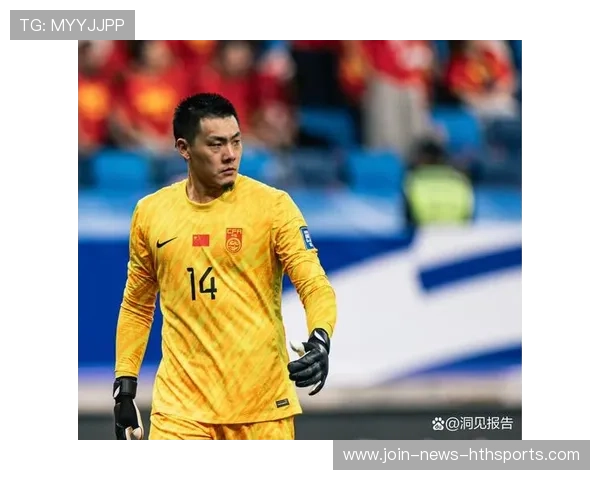 王大雷在训练赛中连续扑出三记近距离重炮